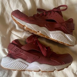 Nike Air Huaraches